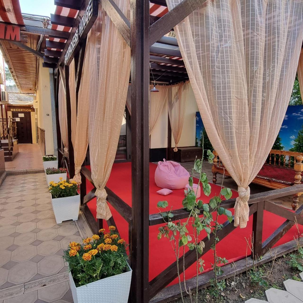 Sim Sim Hostel & Guest House Near The Church Samarkand Exteriér fotografie
